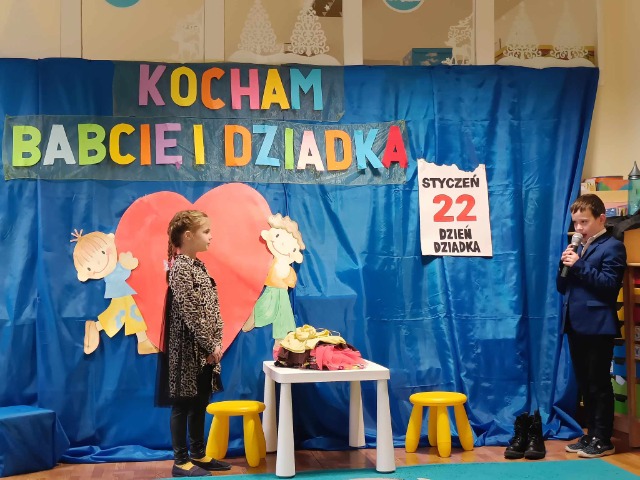 Dzień Babcia i Dziadka w grupie V  - Obrazek 4