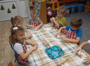 Warsztaty pt ."Świąteczne choinki"