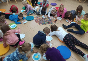 Zajęcia Tygrysów w bibliotece