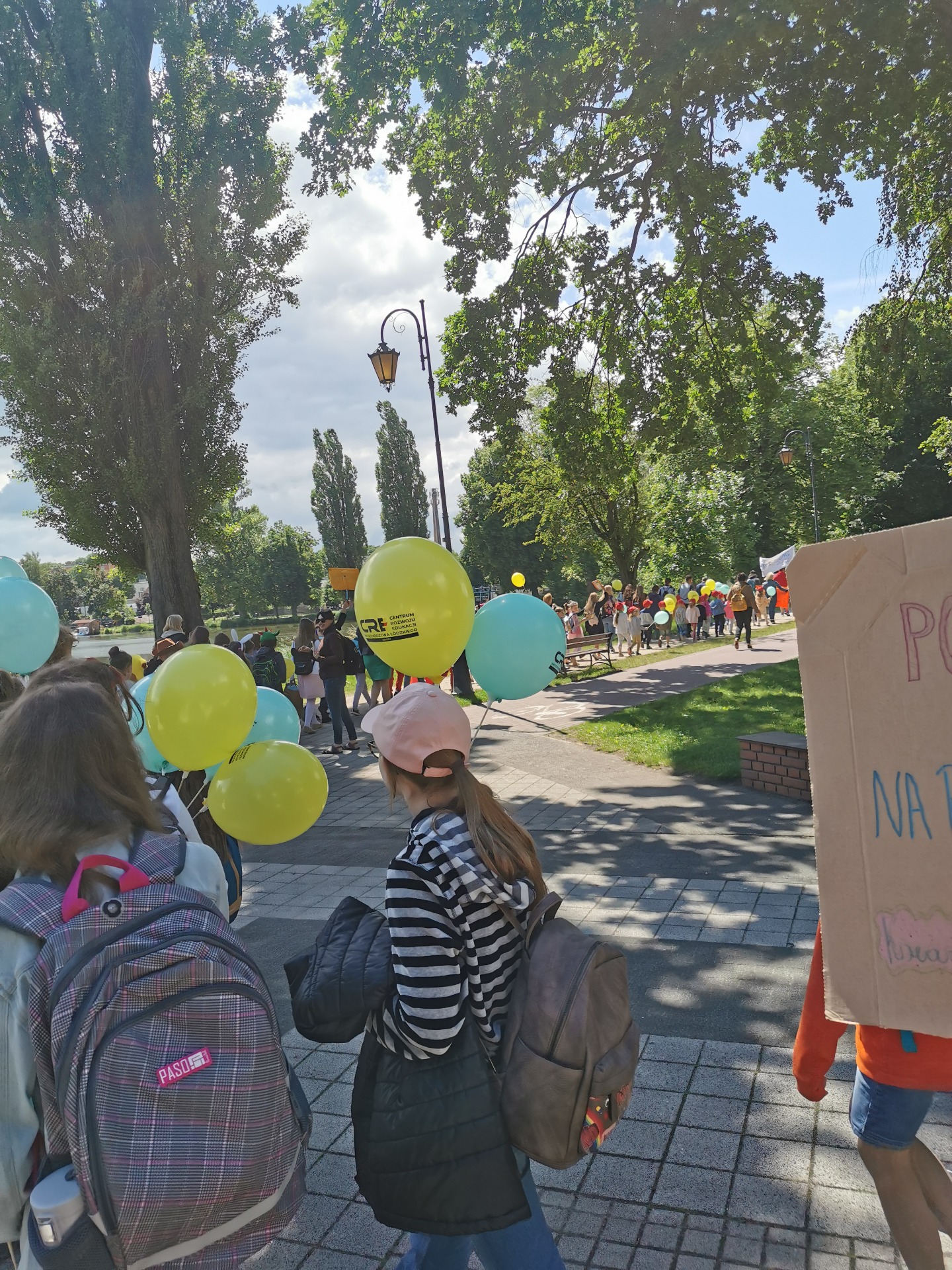 Happening "Dzielimy się radością czytania" - Obrazek 3