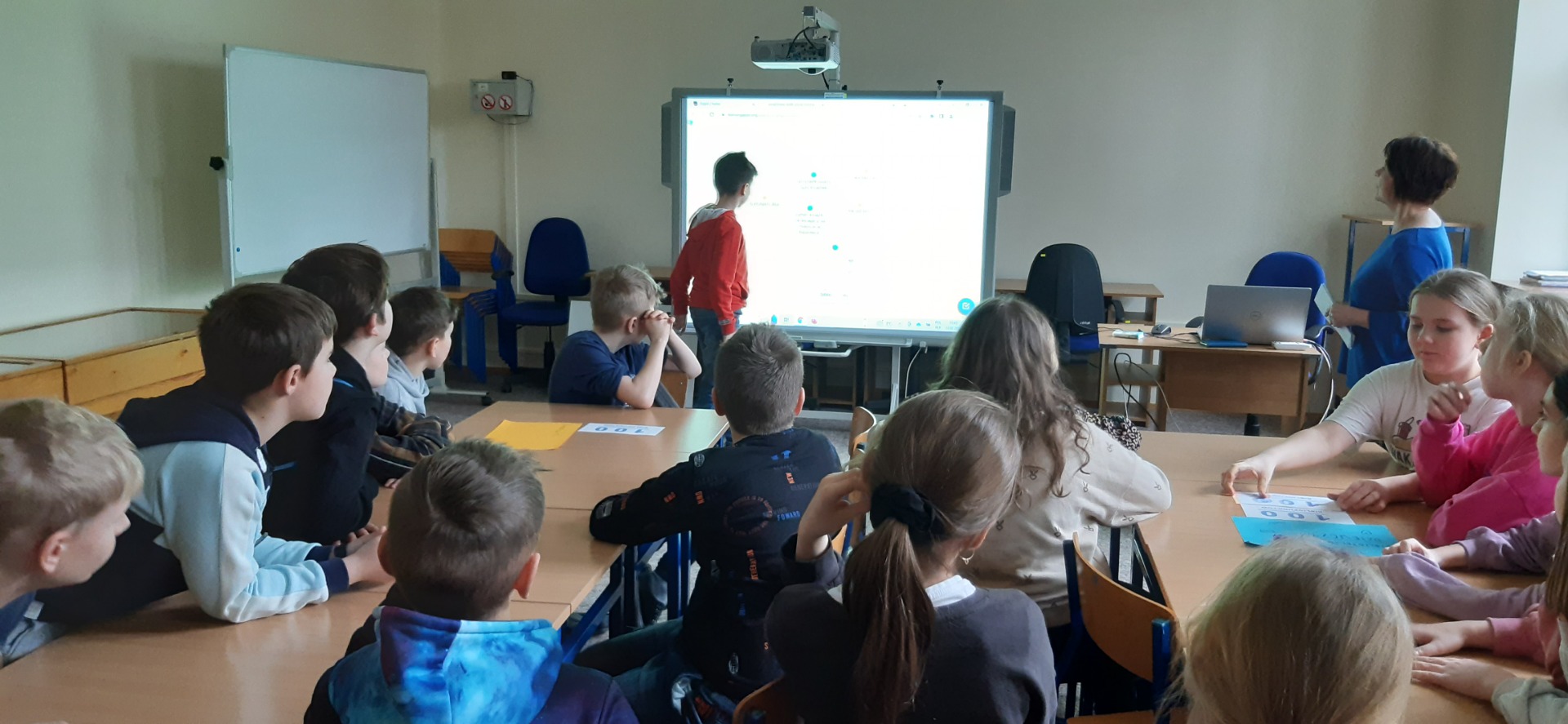 Klasa 3A w Bibliotece Pedagogicznej - Obrazek 5