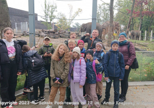 Uczniowie klas 4a i 5c w łódzkim ZOO