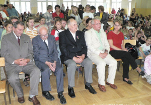 Piknik w Szkole podstawowej nr 12 im. AK w Zgierzu (rok 2007)