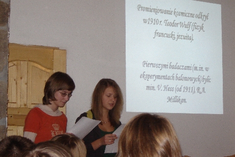 Paulina i Kinga opowiadają o promieniowaniu kosmicznym...